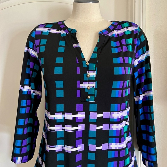 Dana Buchman / 2~Colorful Blouses With Sleeves / Identically The Same. - Picture 9 of 14